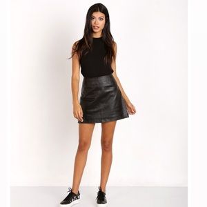 BB Dakota
Brucie Leather Mini Skirt